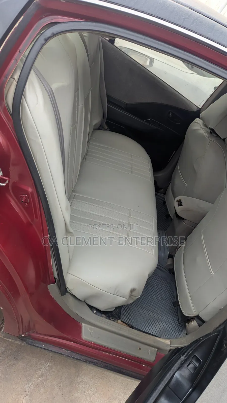 Nissan Altima 2005 Red