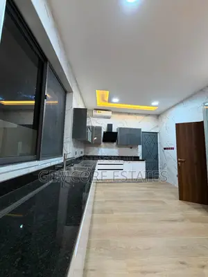 4bdrm House in West Trasacco, East Legon for sale