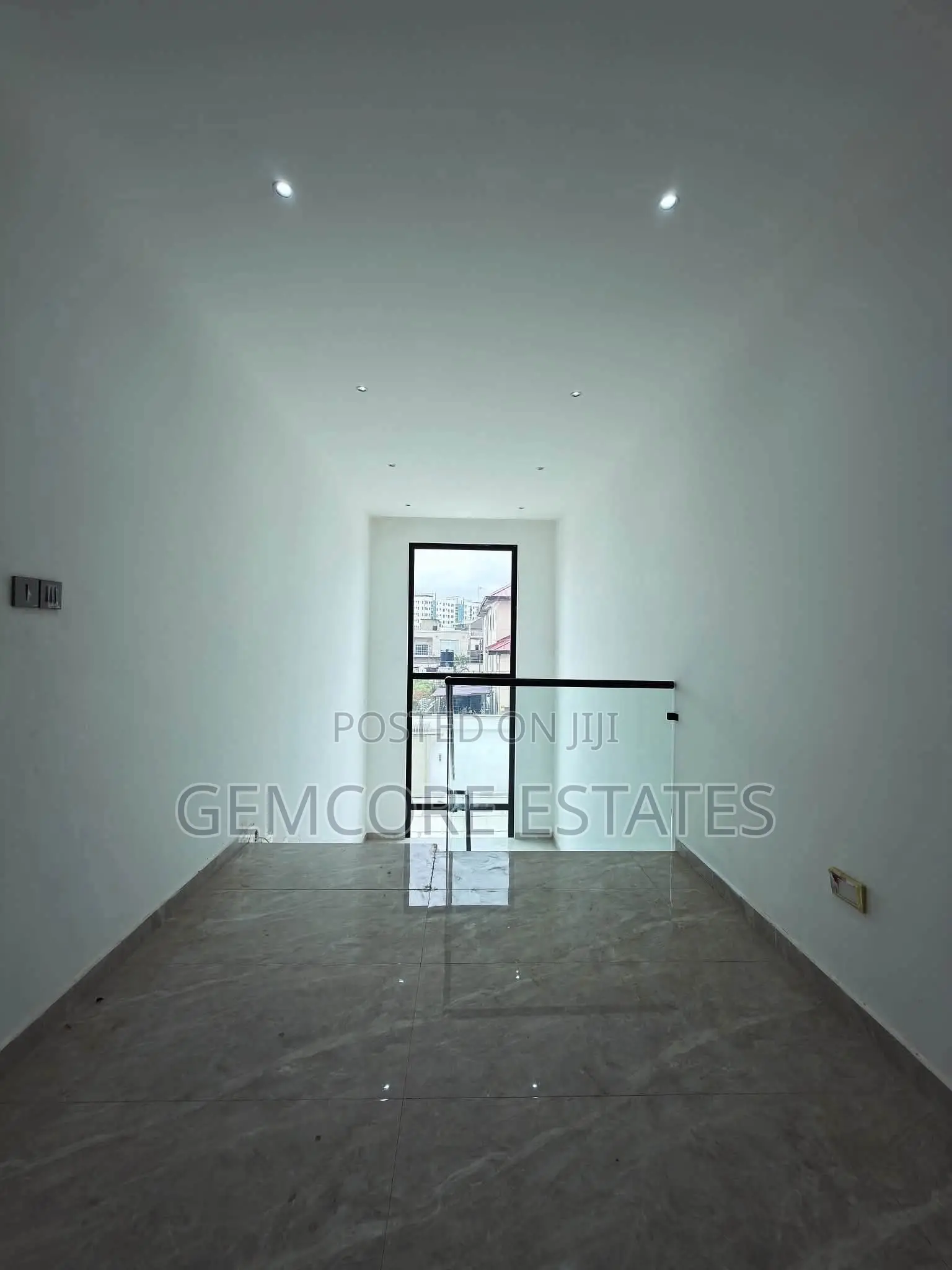 4bdrm House in Adjiringanor, Adjiriganor for sale