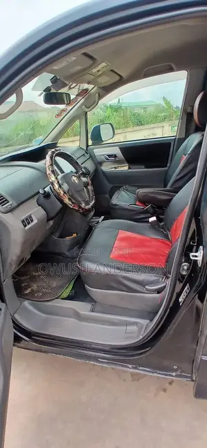 Toyota Voxy 2012 Black