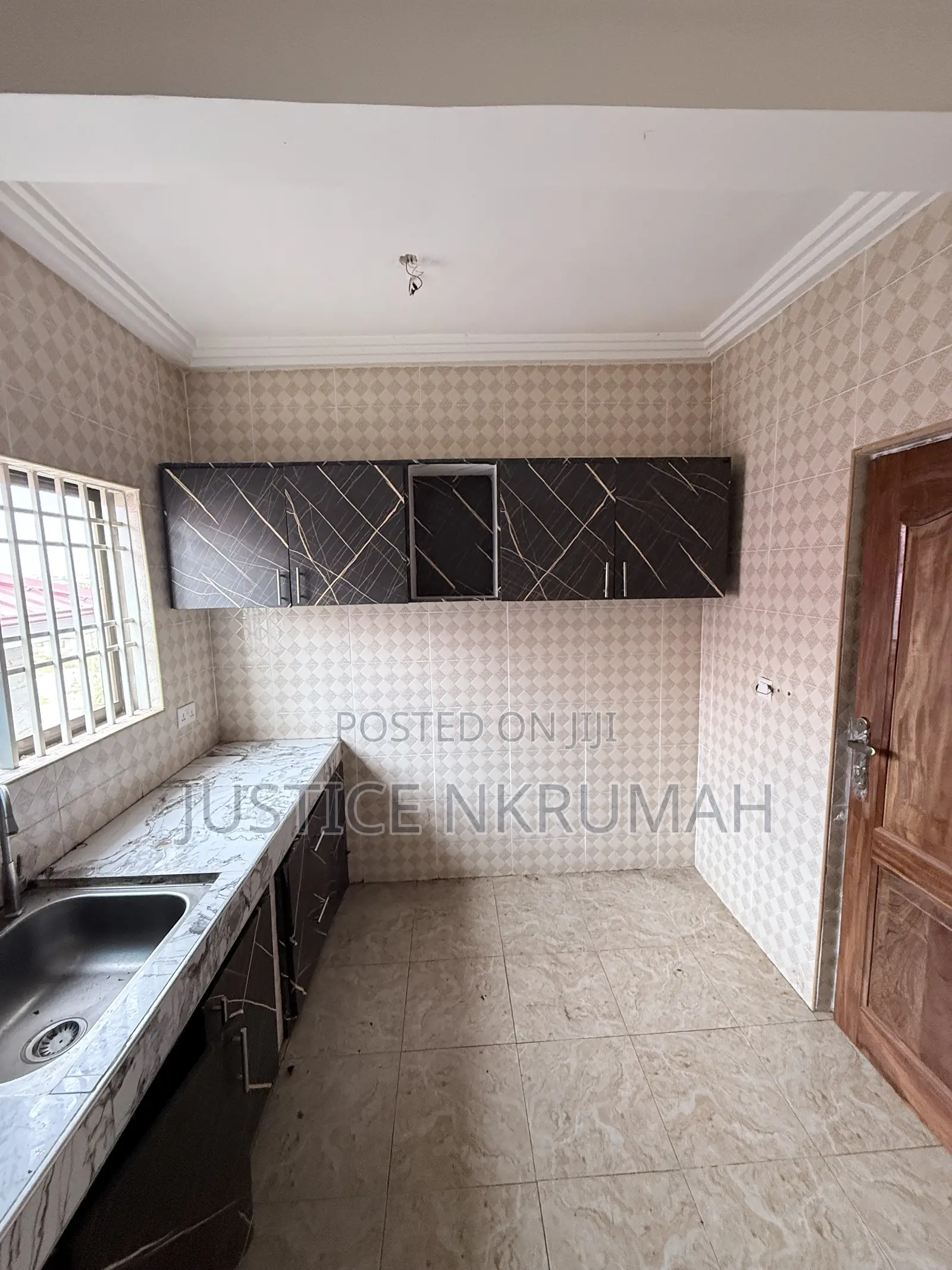 1bdrm Apartment in Old Barrier for rent