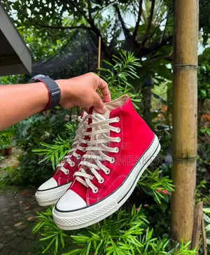 Converse Season