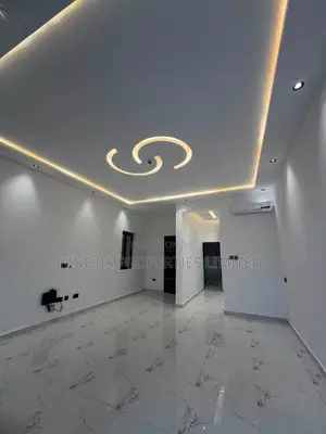 3bdrm Duplex in Lakeside Community 8, Adenta for sale