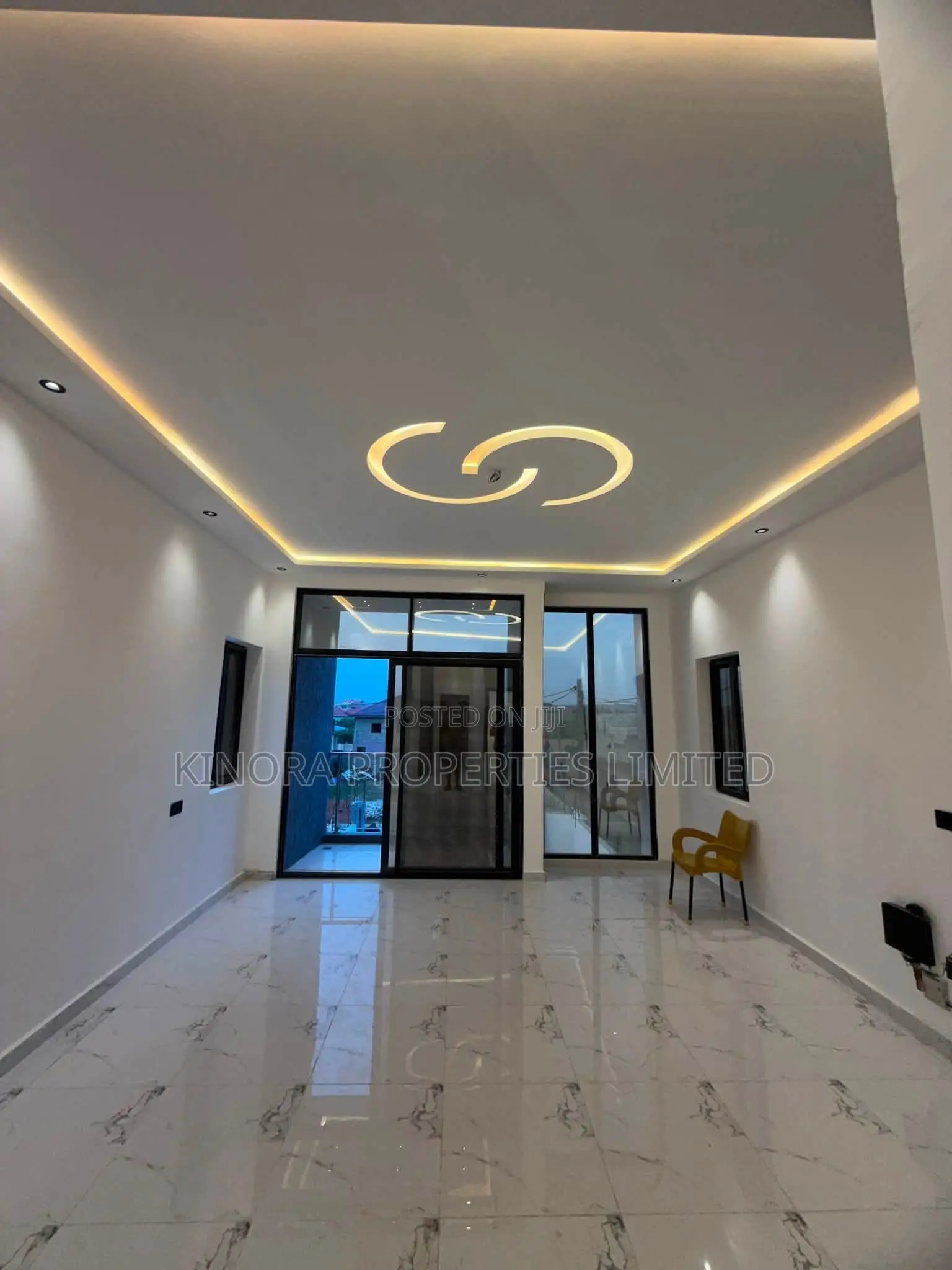 3bdrm Duplex in Lakeside Community 8, Adenta for sale