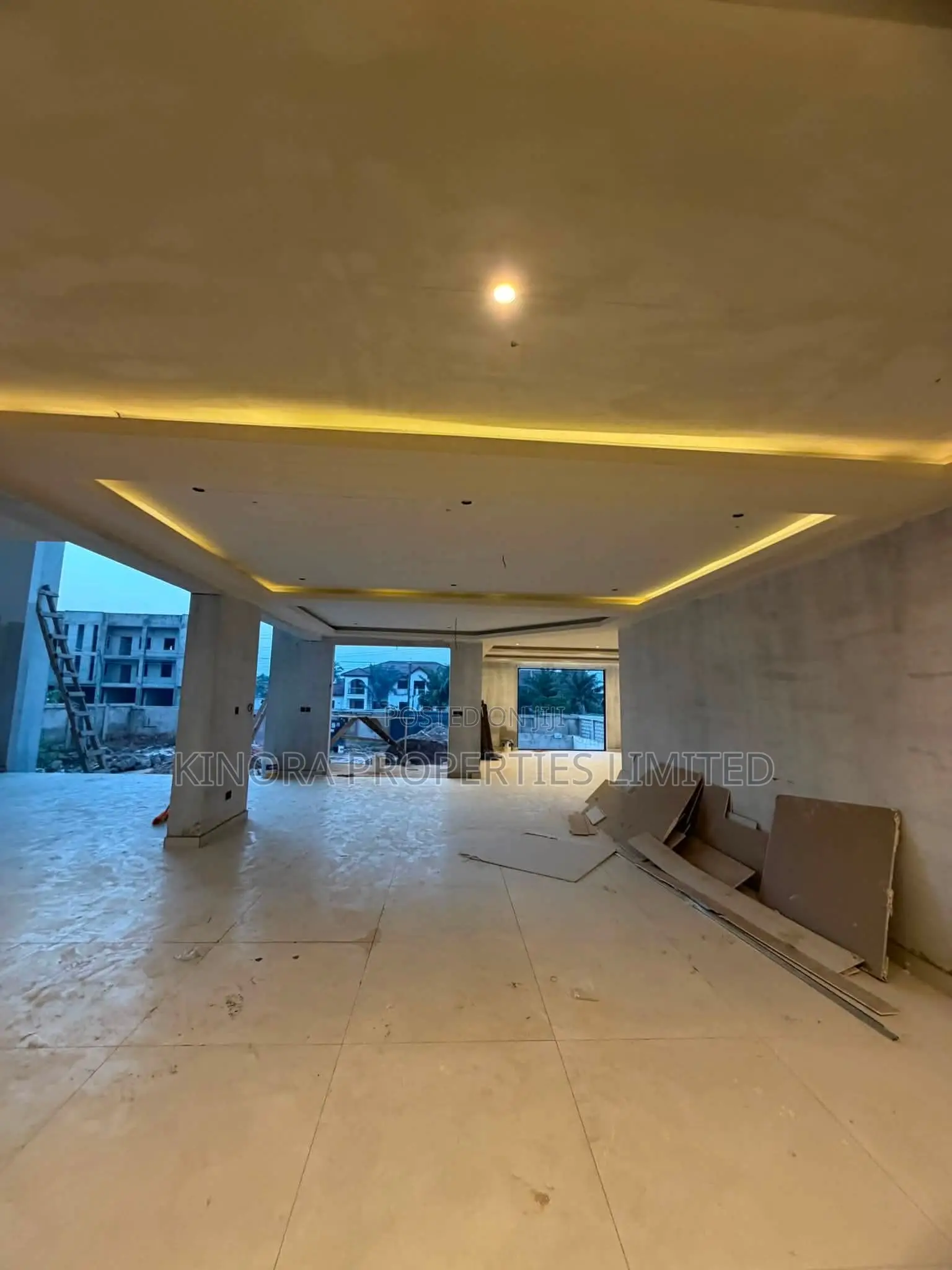 7bdrm Condo in Adjiganor, East Legon for sale