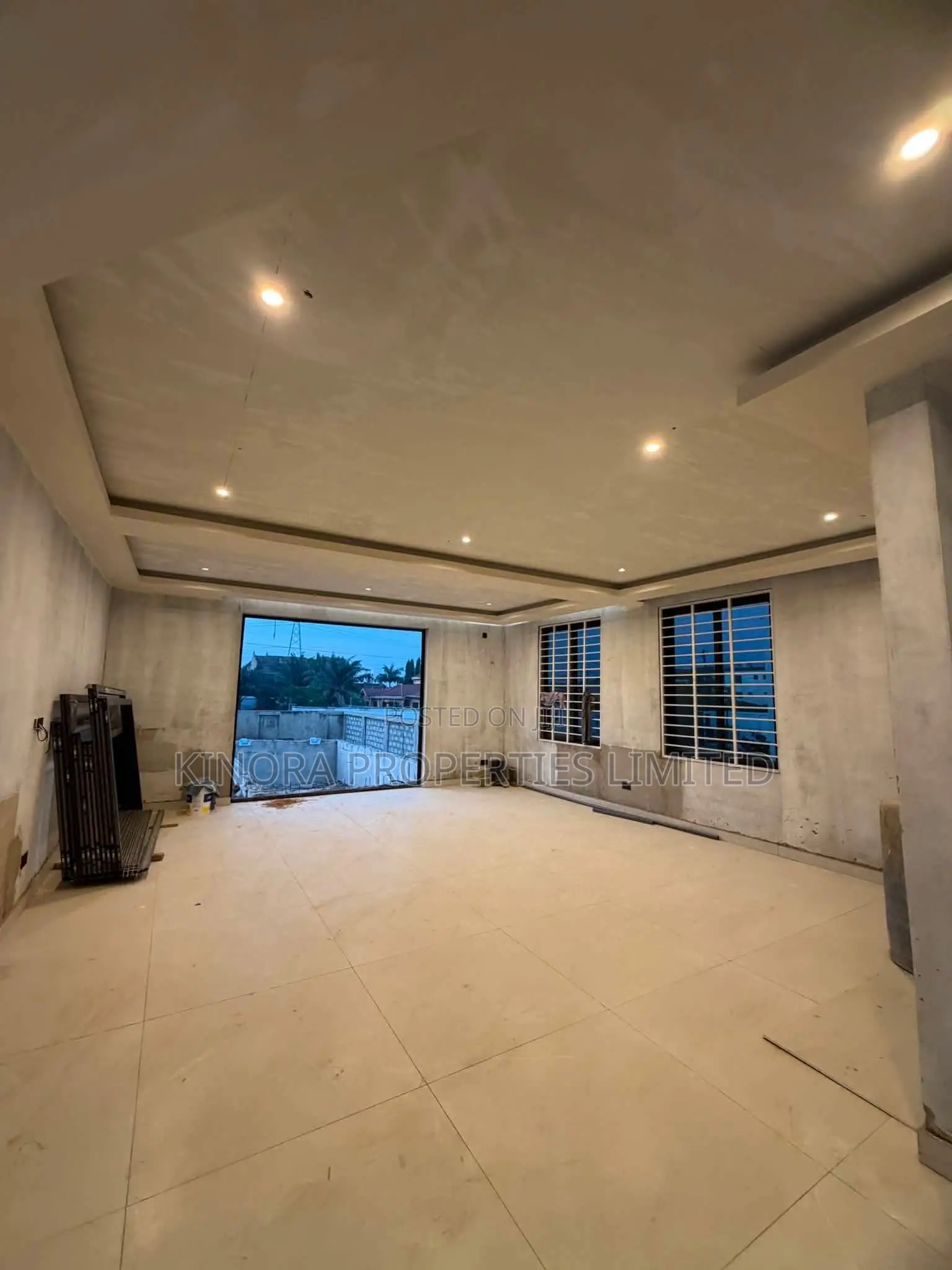 7bdrm Condo in Adjiganor, East Legon for sale