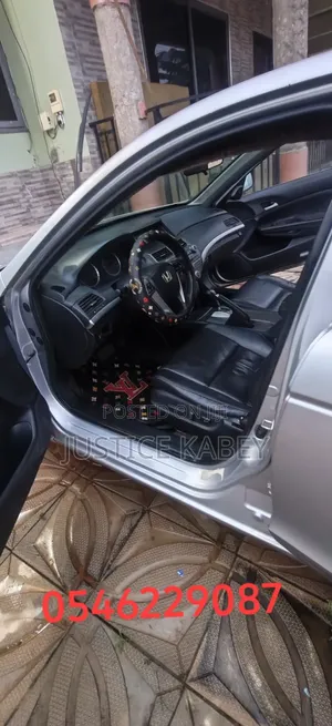 Honda Accord 2012 Silver