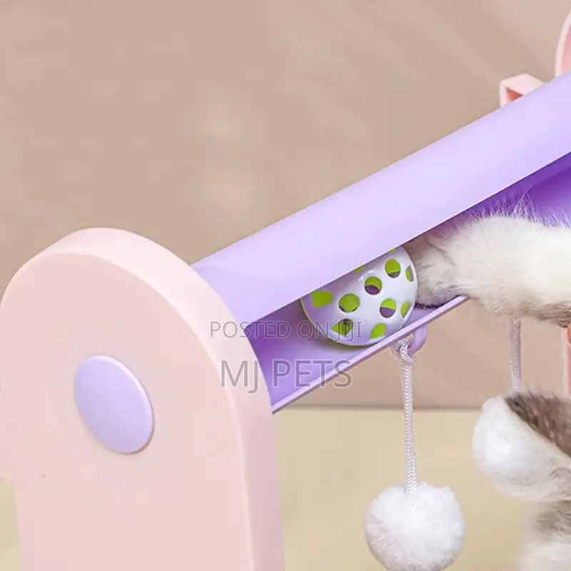 Duck Style Cat Scratch Toy