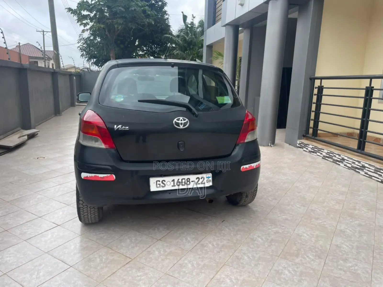 Toyota Vitz 1.3 AWD 3dr 2010 Black