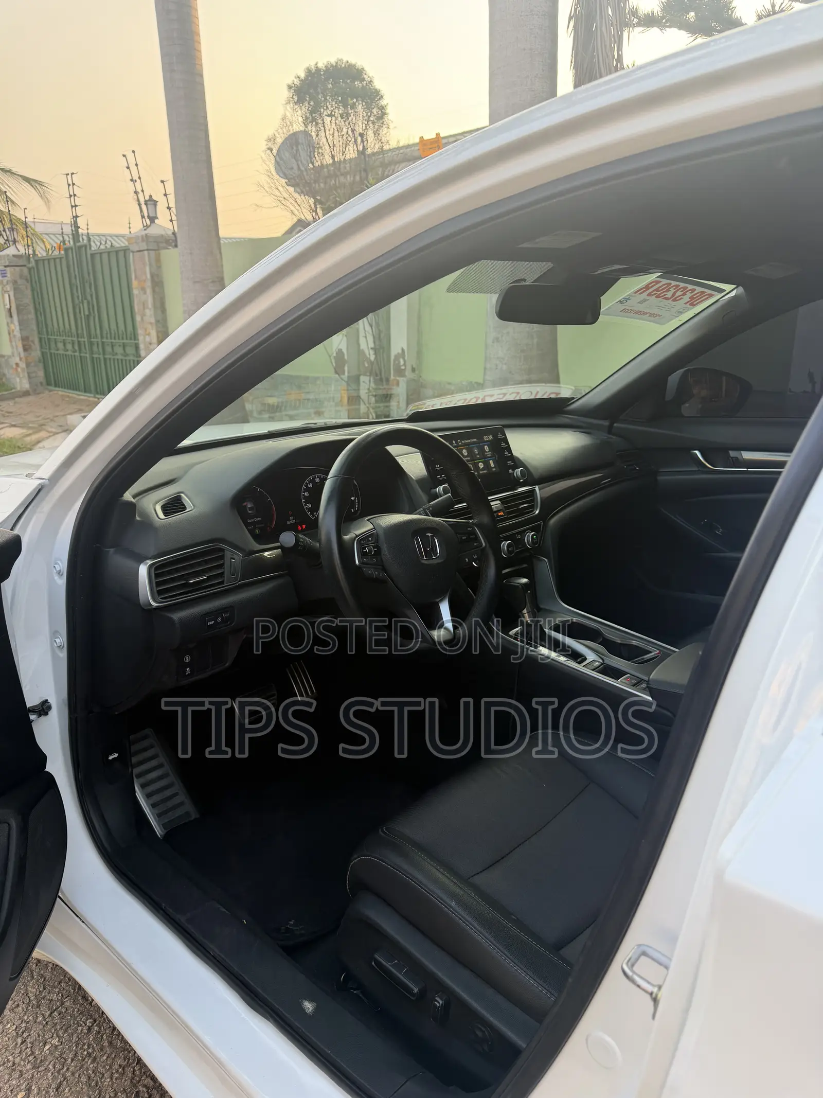Honda Accord Sport (1.5L 4cyl Turbo CVT) 2019 White