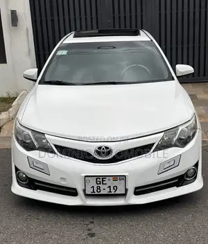 Toyota Camry 2014 White