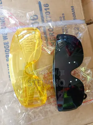 Goggles Shaped