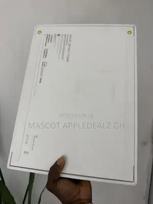 New Laptop Apple MacBook Pro 2026 M5 Max 36GB Apple M5 Max SSD 2T