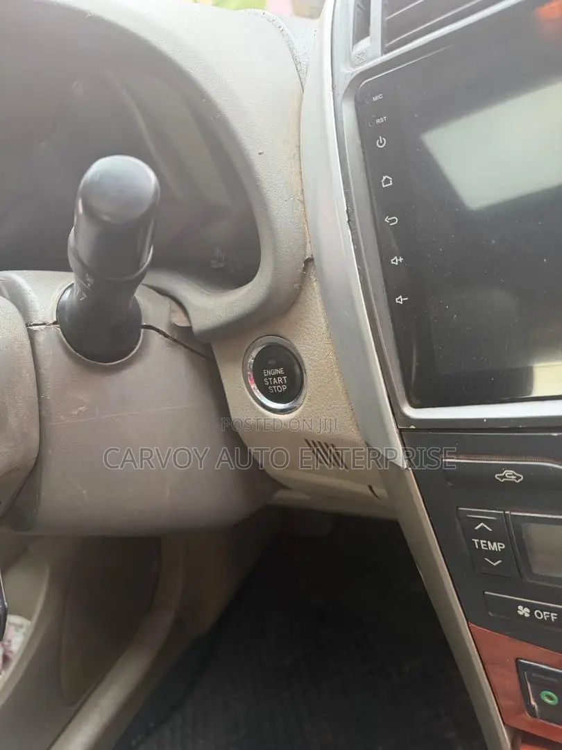 Toyota Aristo 2010 White