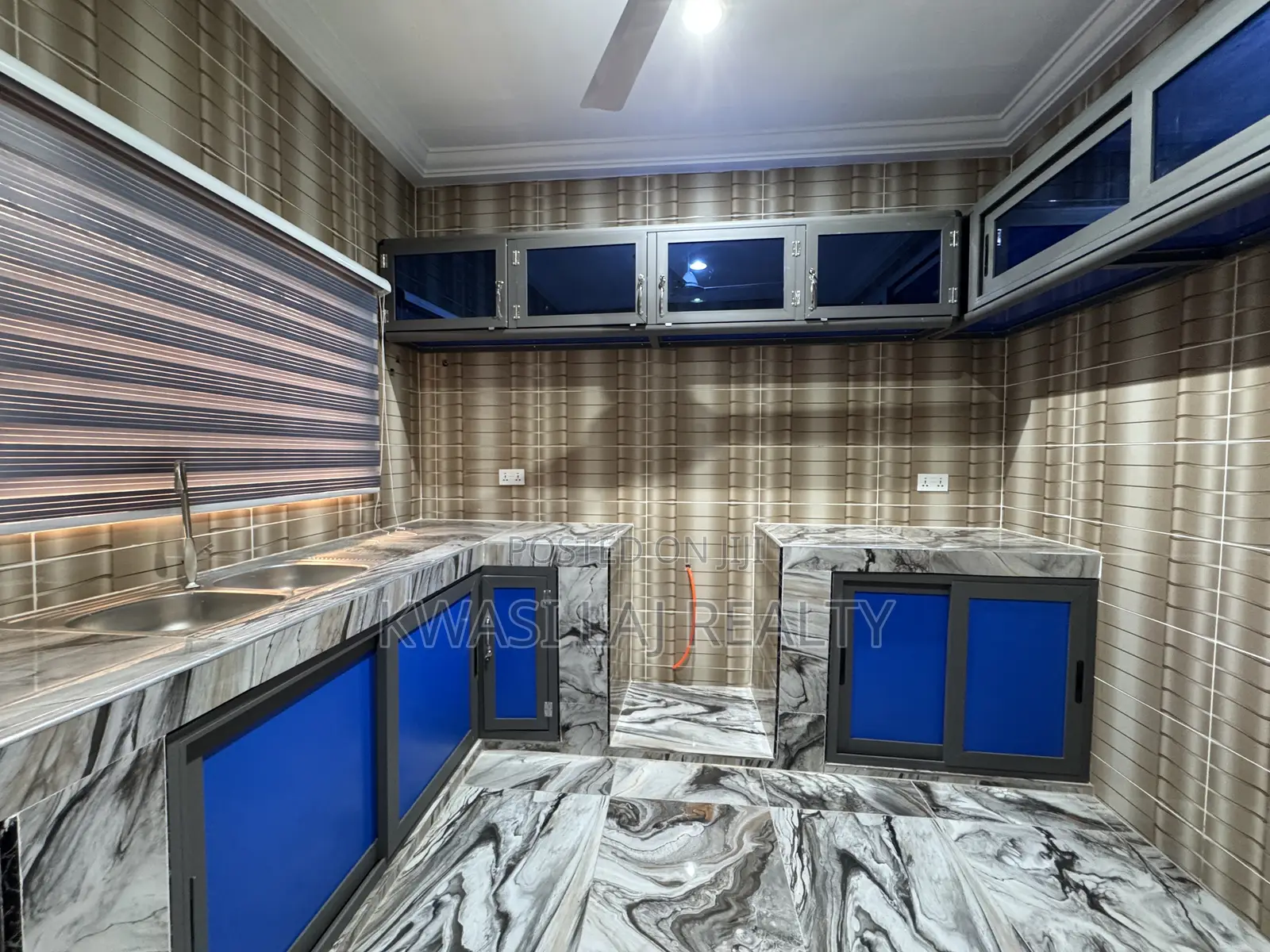 2bdrm Apartment in New Bortianor, Weija for rent