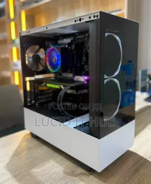 New Desktop Computer 32GB AMD Ryzen 5 SSD 256GB