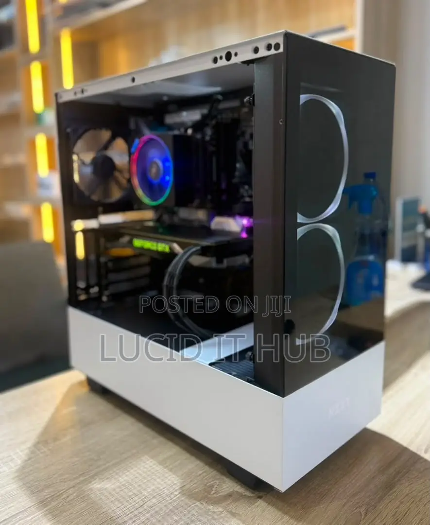 New Desktop Computer 32GB AMD Ryzen 5 SSD 256GB