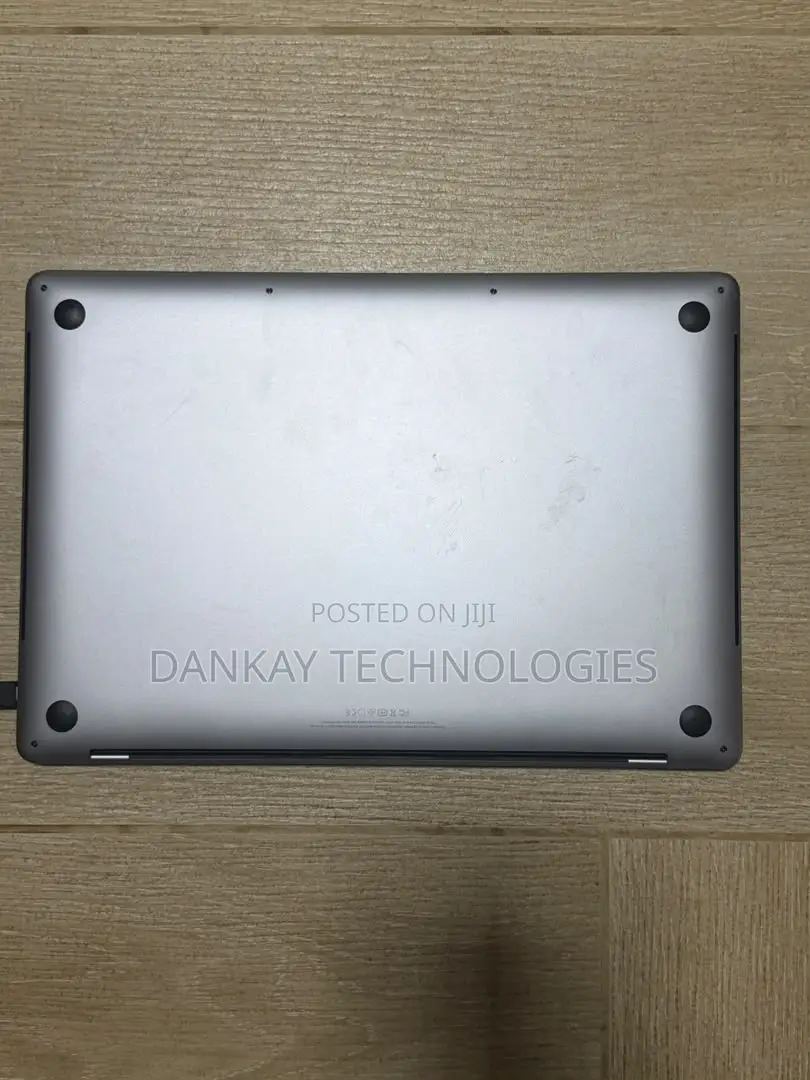 Laptop Apple MacBook Pro 2019 16GB Intel Core i7 SSD 500GB