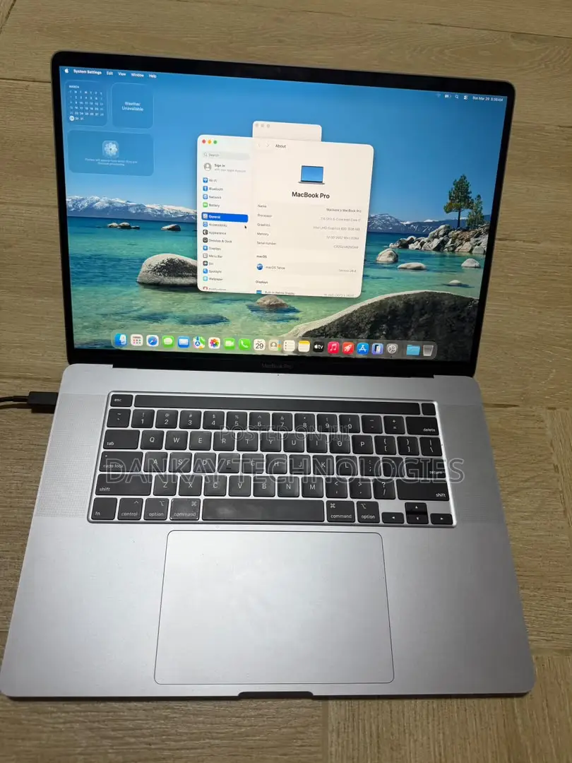 Laptop Apple MacBook Pro 32GB Intel Core i7 SSD 512GB