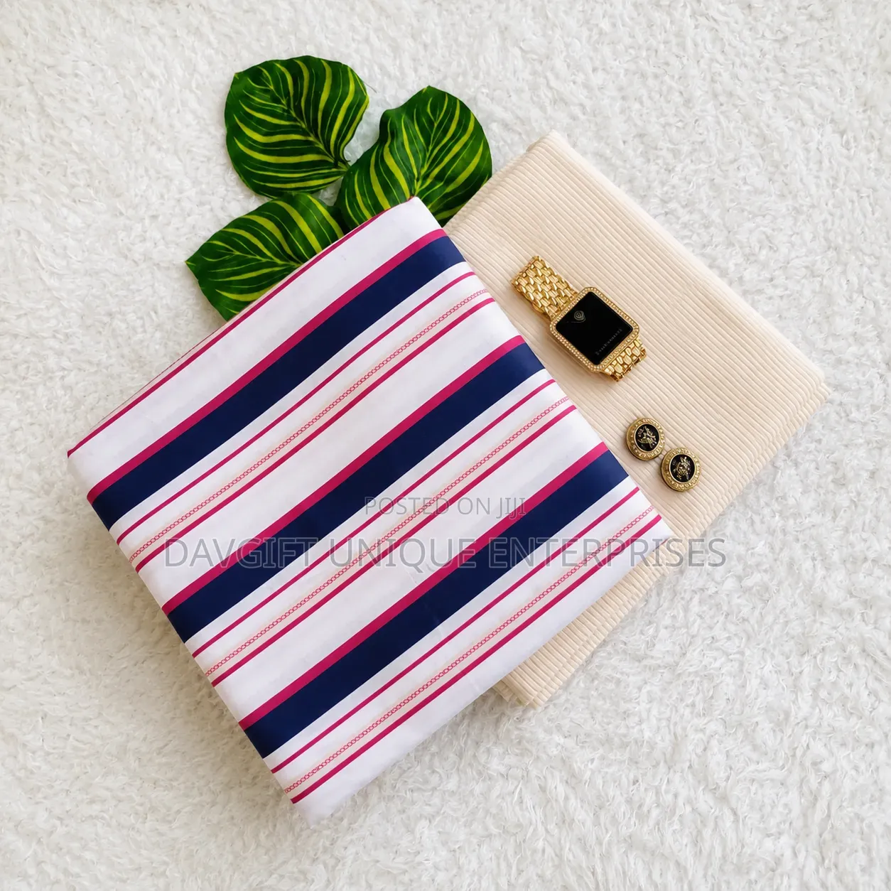 Plain and Pattern Materials (4yards)