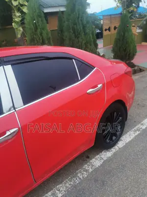 Toyota Corolla 2015 Red