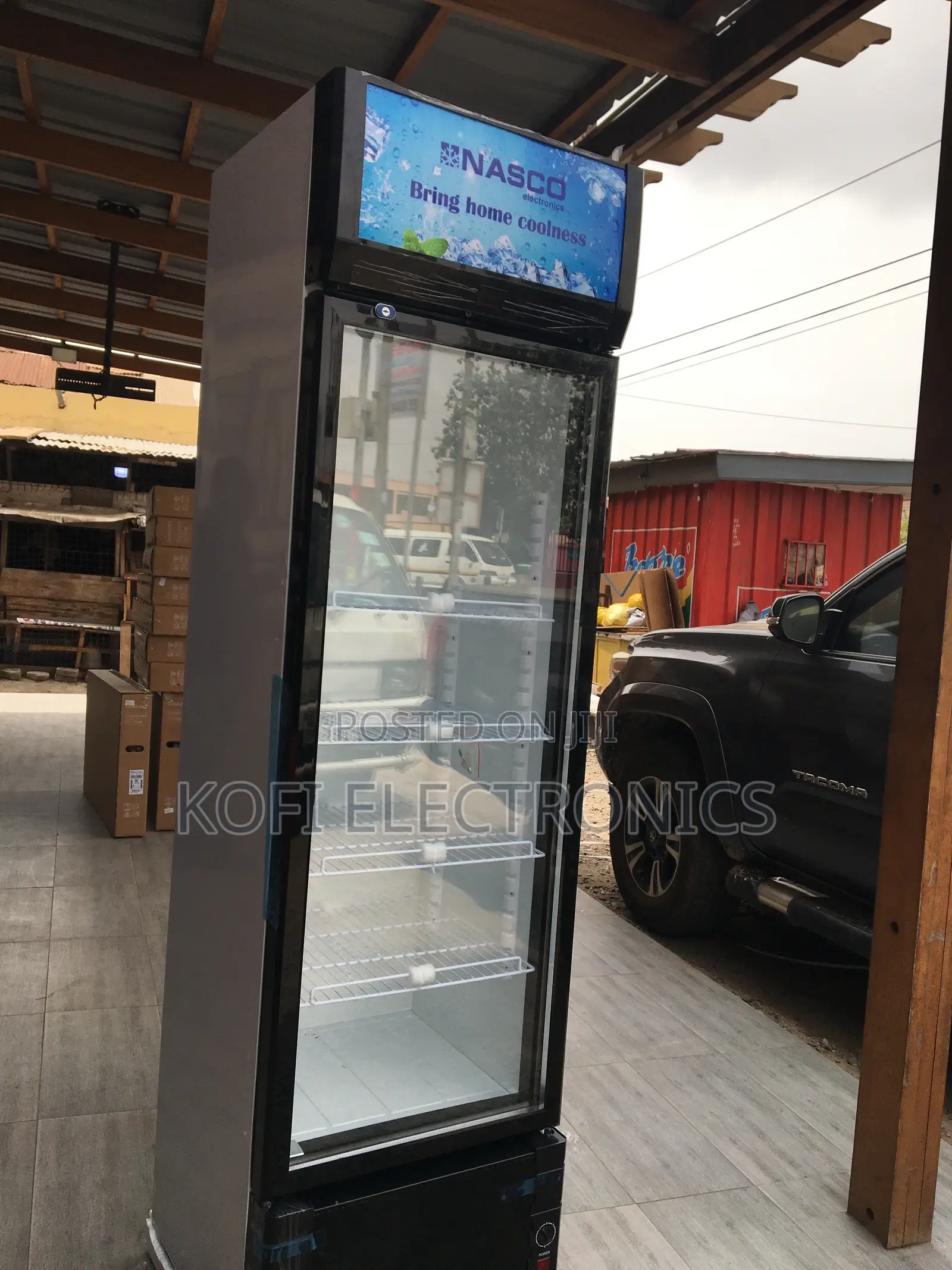 An Ample Storage Nasco 298 LTRS Display Fridge-Nas-Fl360-1dr