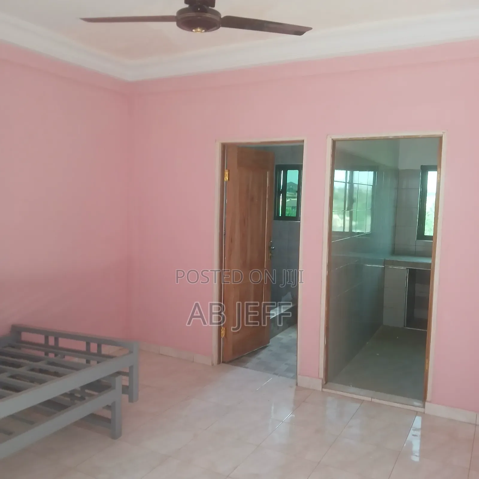 1bdrm Apartment in Apatrapa Kumasi for rent
