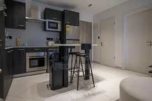 Lovely Spacious Studio at Loxwood