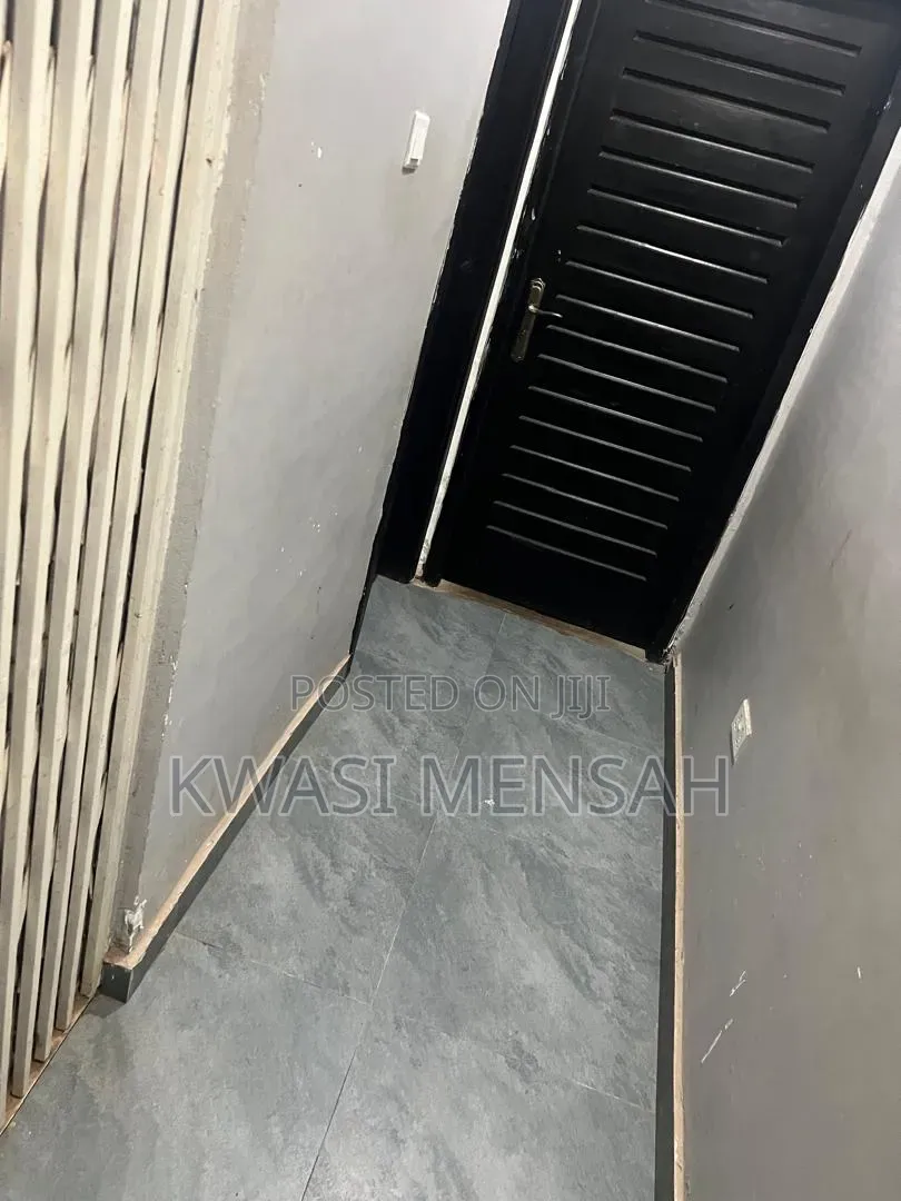 1bdrm Apartment in Amrahia for rent