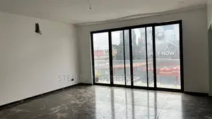 4bdrm House in Roundabout, Tantra Hills for sale