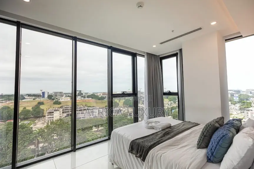 Classy Studio Apartment With Rooftop Pool at Kass