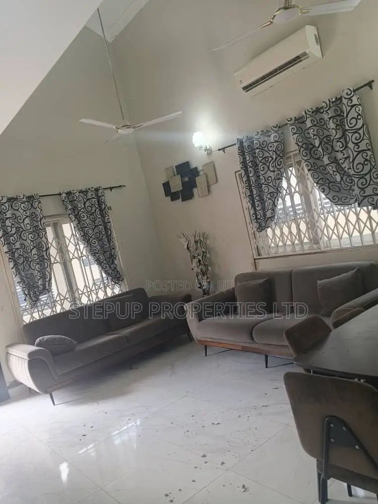 Furnished 3bdrm House in Madina Estate for rent