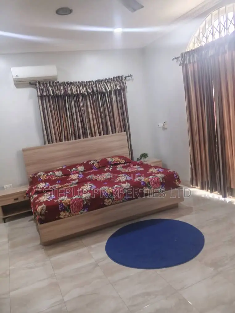 Furnished 3bdrm House in Madina Estate for rent
