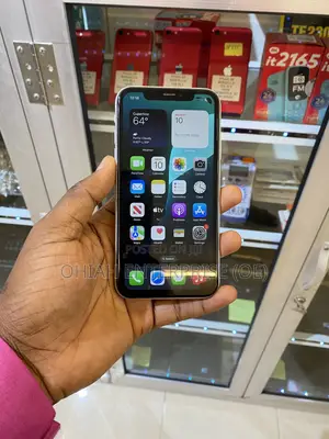 Apple iPhone XR 64 GB White