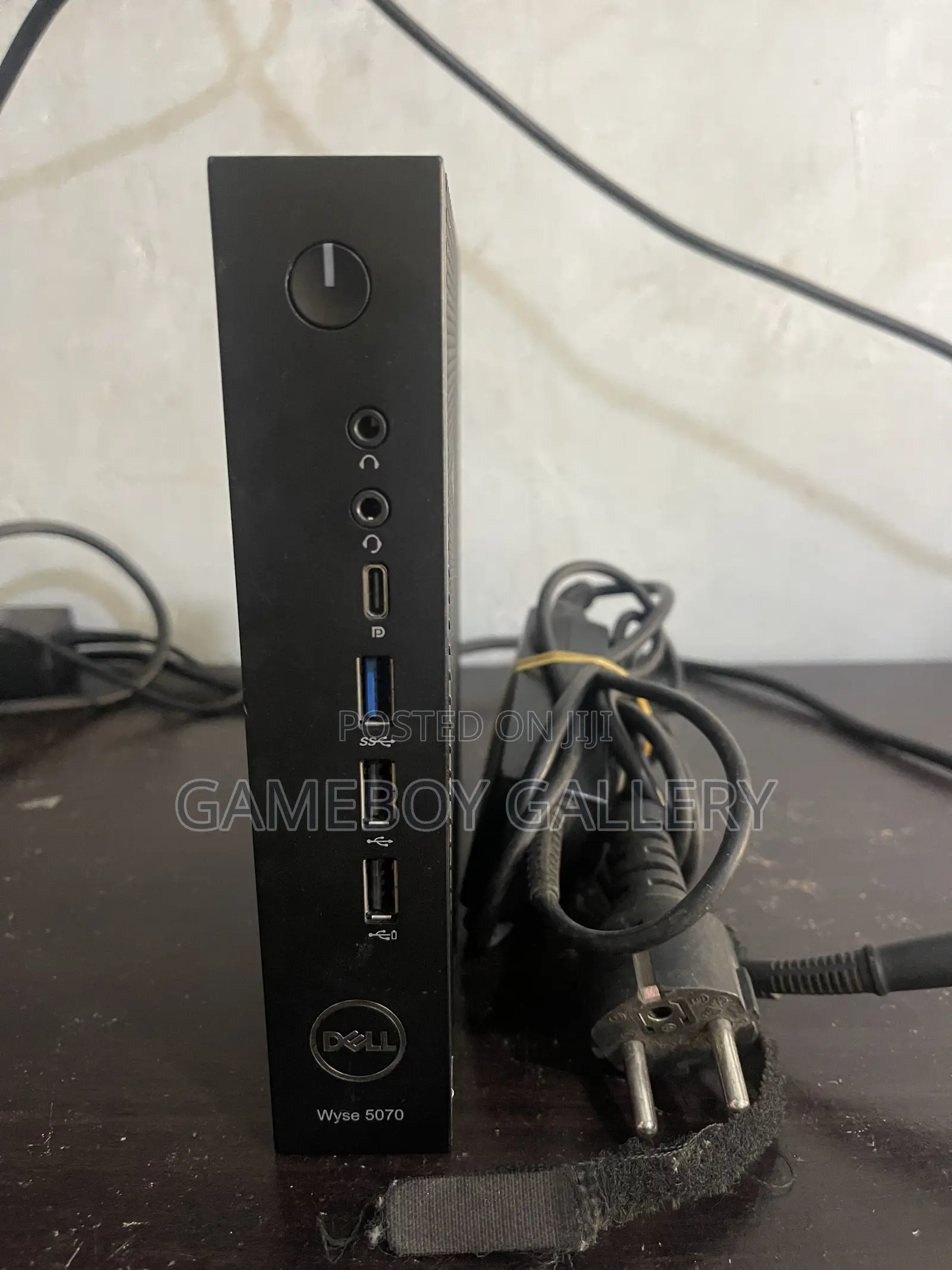 Desktop Computer Dell 4GB SSD 512GB
