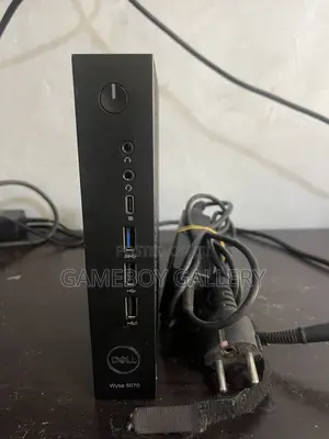Desktop Computer Dell 4GB SSD 512GB