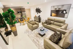 Lovely Studio Apartment With Pool at the Bantree