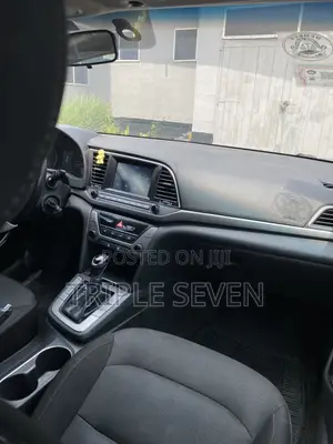 Hyundai Elantra 2017 Blue