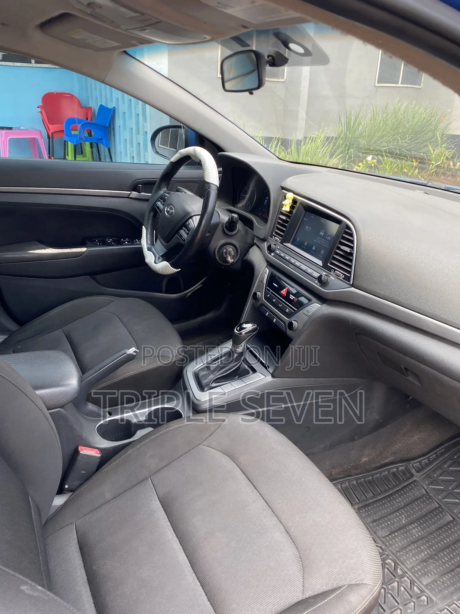 Hyundai Elantra 2017 Blue