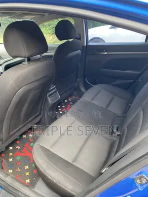 Hyundai Elantra 2017 Blue