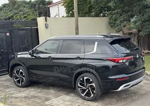 Mitsubishi Outlander SEL 2022 Black