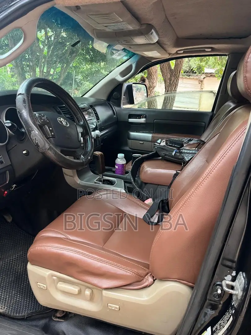 Toyota Tundra CrewMax Limited 5.7L 2012 Black