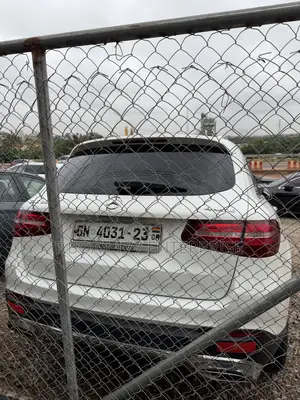 Mercedes-Benz GLC-Class 2019 White