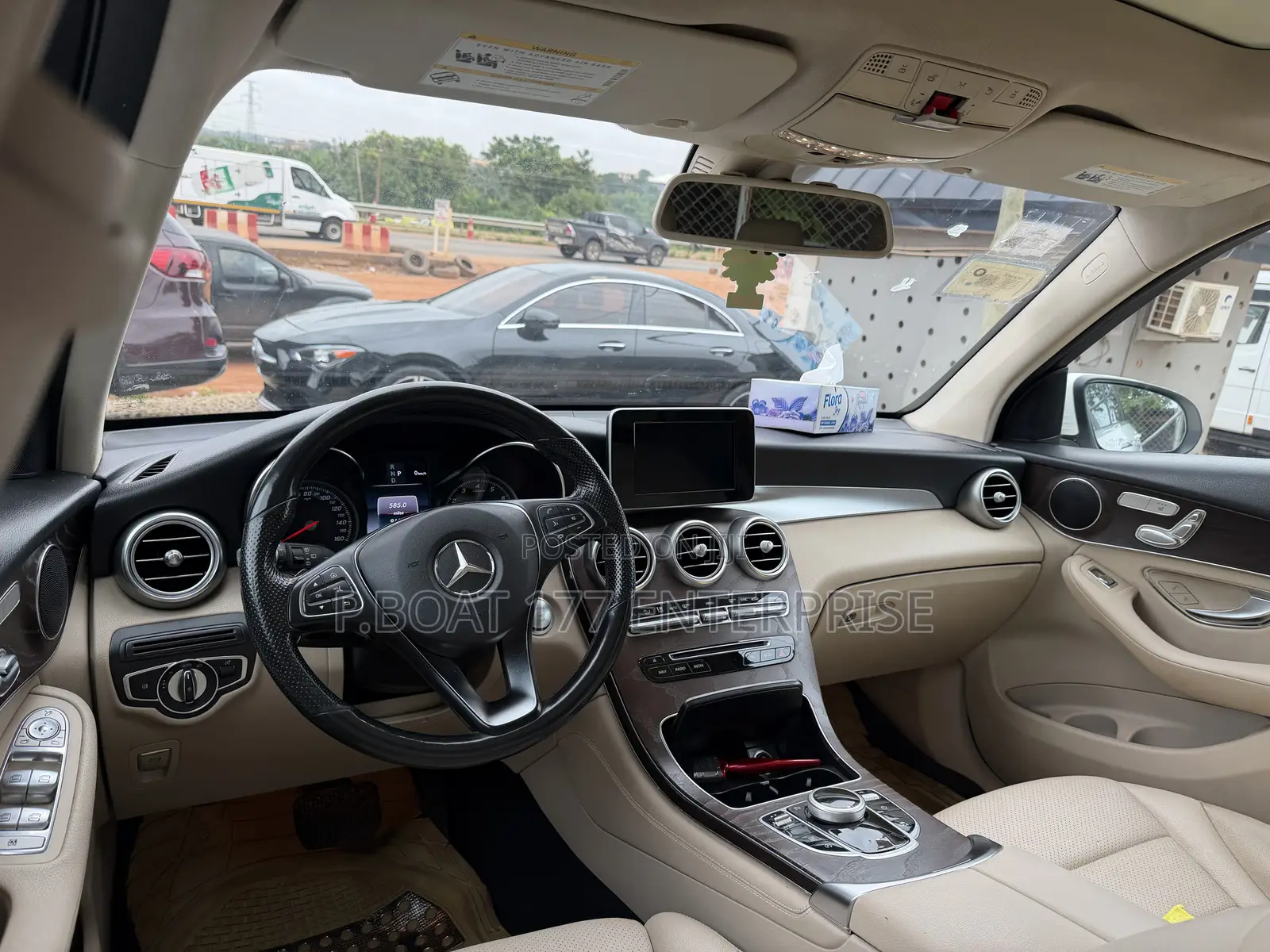 Mercedes-Benz GLC-Class 2019 White