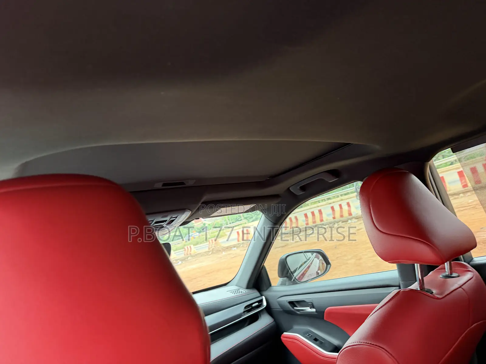 Toyota Highlander XSE 2021 Red