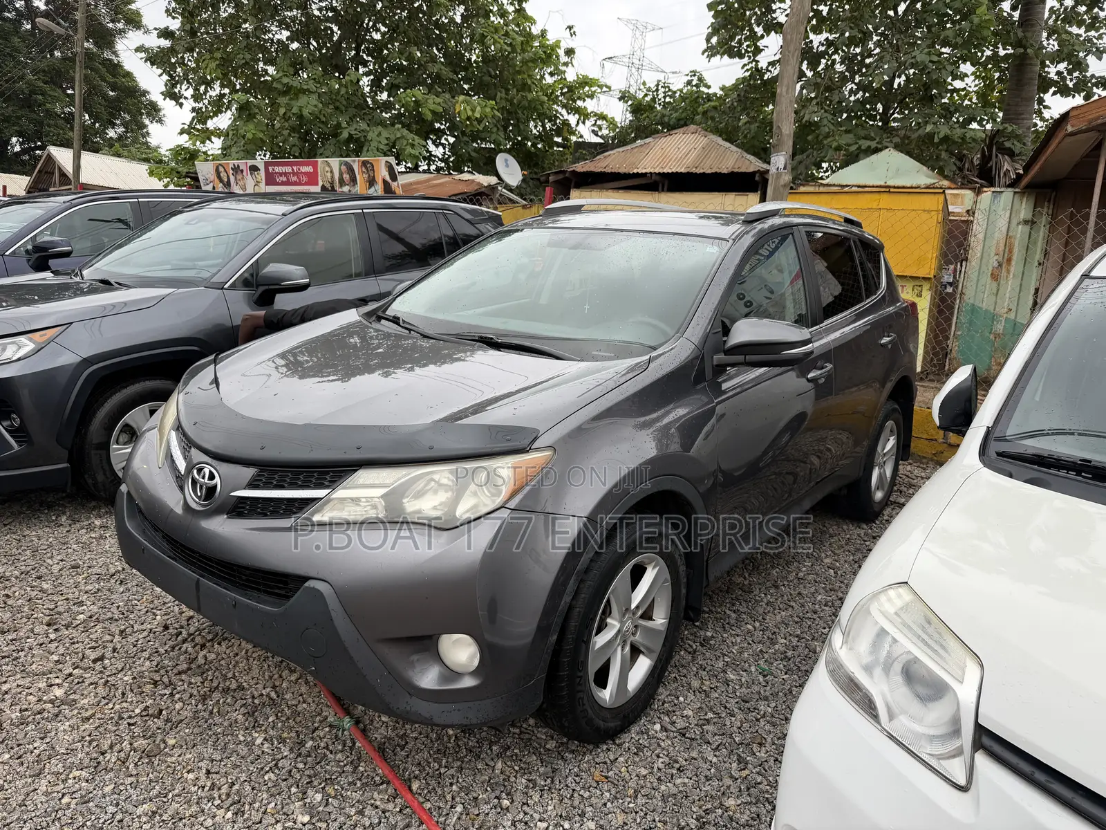 Toyota RAV4 XLE 4dr SUV AWD (2.5L 4cyl 6A) 2015 Gray