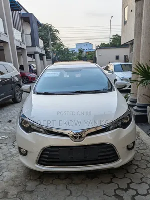 Toyota Corolla 2016 White