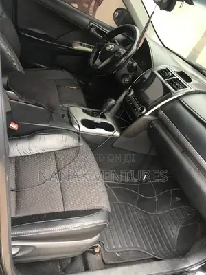 Toyota Camry SE 4dr Sedan (2.5L 4cyl 6A) 2014 Black
