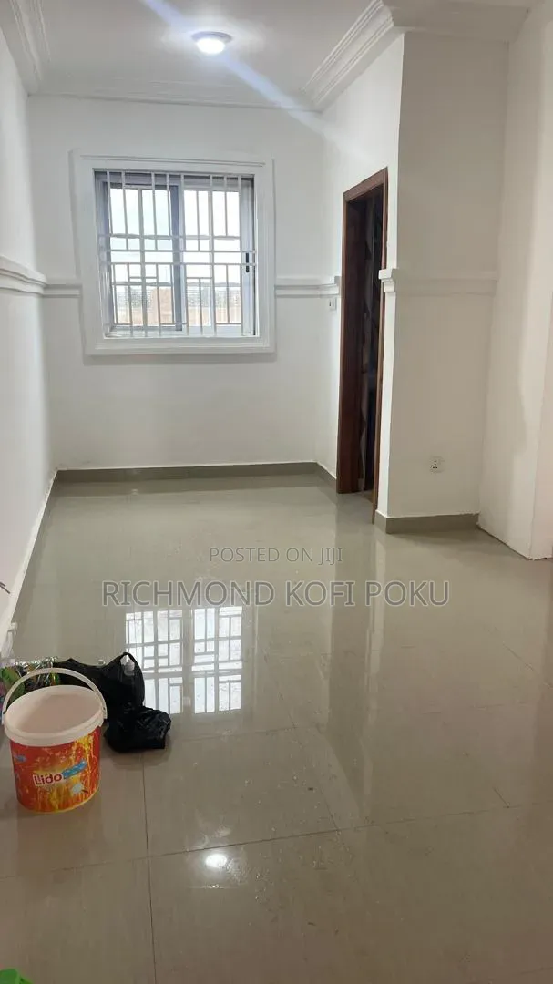 3bdrm Apartment in Kofis Realty, Coca Cola for rent