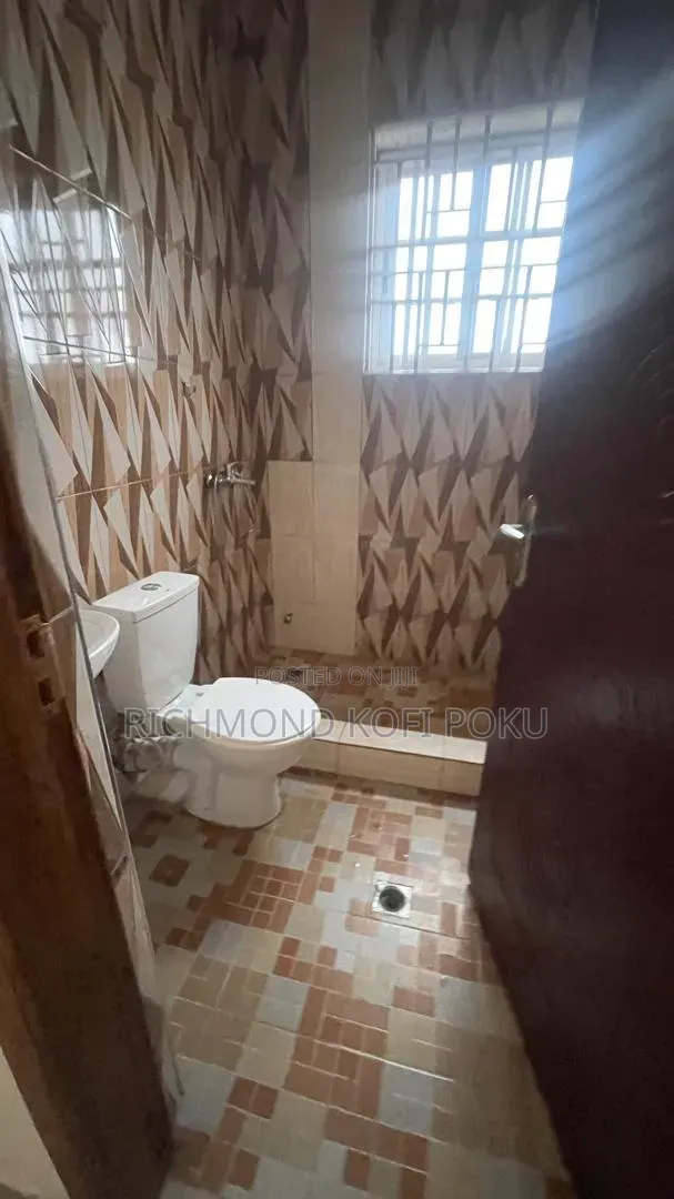 3bdrm Apartment in Kofis Realty, Coca Cola for rent